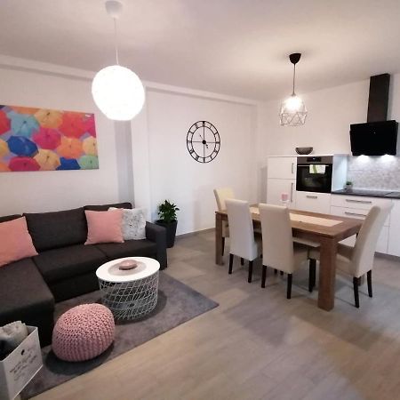 Apartments Pepe Novigrad  Екстер'єр фото