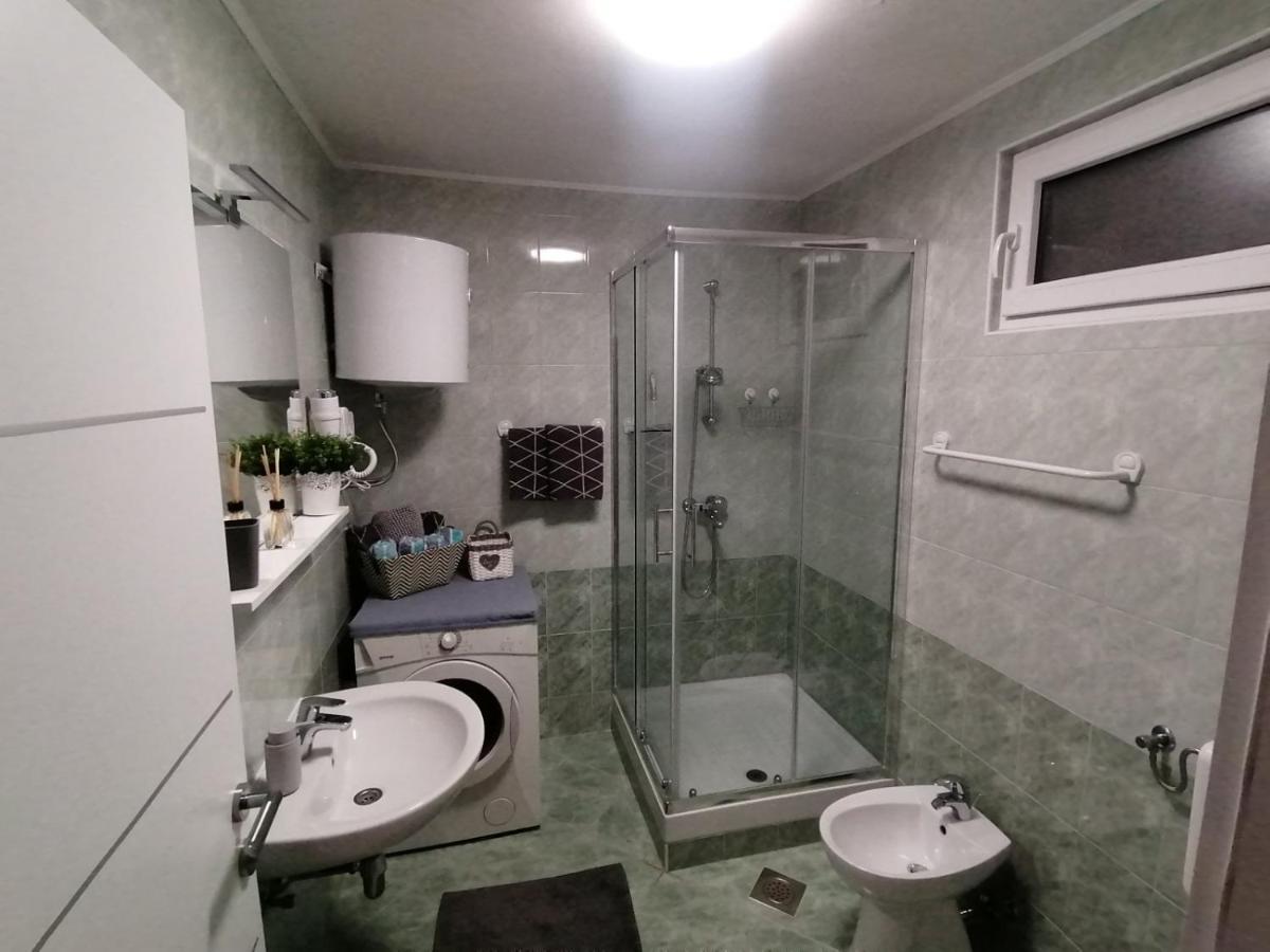 Apartments Pepe Novigrad  Екстер'єр фото