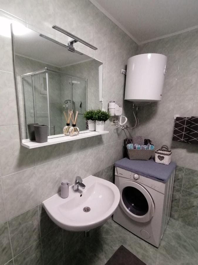 Apartments Pepe Novigrad  Екстер'єр фото