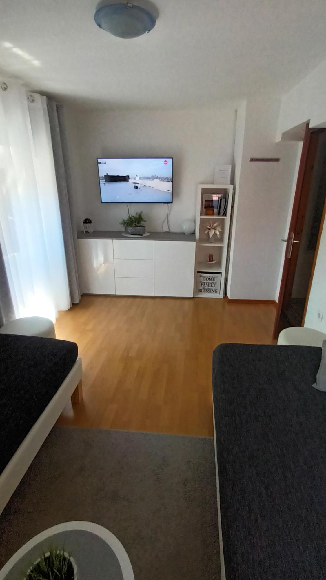 Apartments Pepe Novigrad  Екстер'єр фото